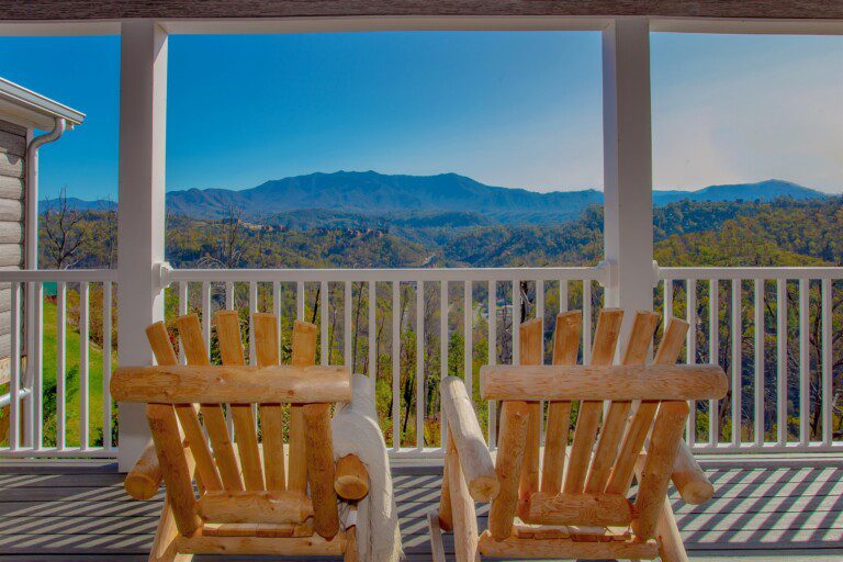 cabins with hot tubs Gatlinburg